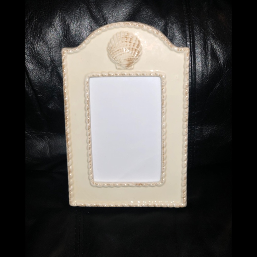 Ceramic Shell Picture Frame (4x6) - Picture 5 of 5